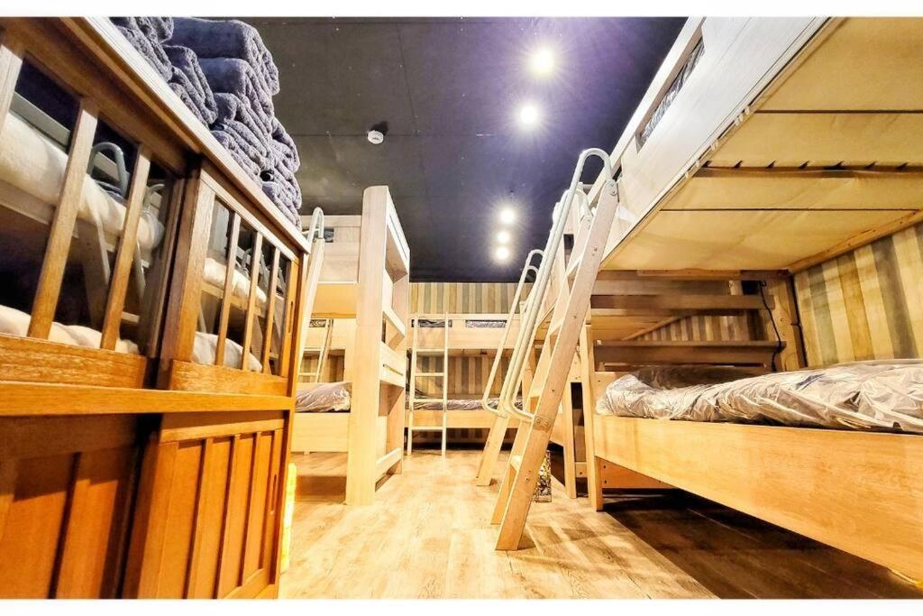 E-house第二ビル Appartement *